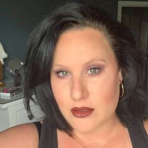 Meet your Posher, Ann